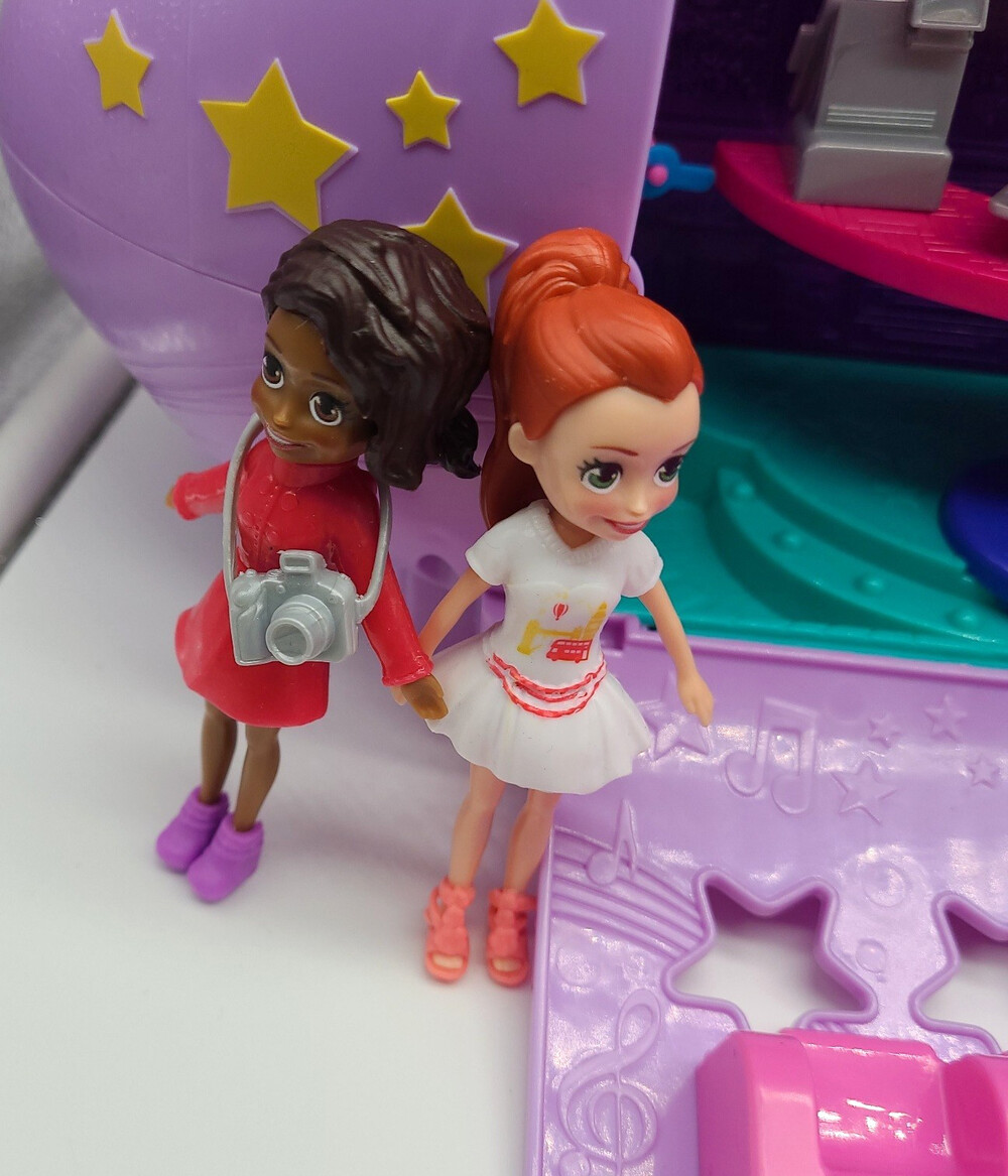 Polly Pocket Jumbo Jet Airplane Playset Mattel 2007 SUV Car Dolls Clothes Lot - Picture 8 of 16